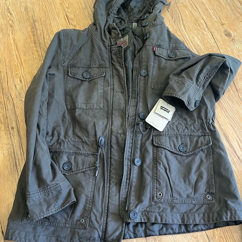 Levi’s Women’s XL Jacket NWT